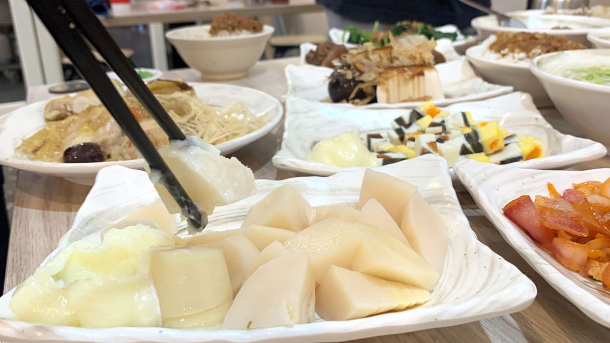 新北市新店區。七張米粉湯 || 新店人氣老牌米粉湯,營業至凌晨3點,夜貓族也能爽爽吃的新店區宵夜 - 第33張圖