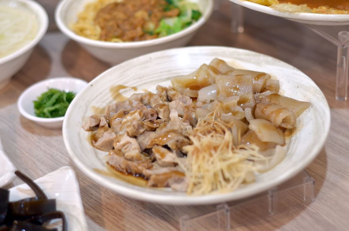 新北市新店區。七張米粉湯 || 新店人氣老牌米粉湯,營業至凌晨3點,夜貓族也能爽爽吃的新店區宵夜 - 第34張圖