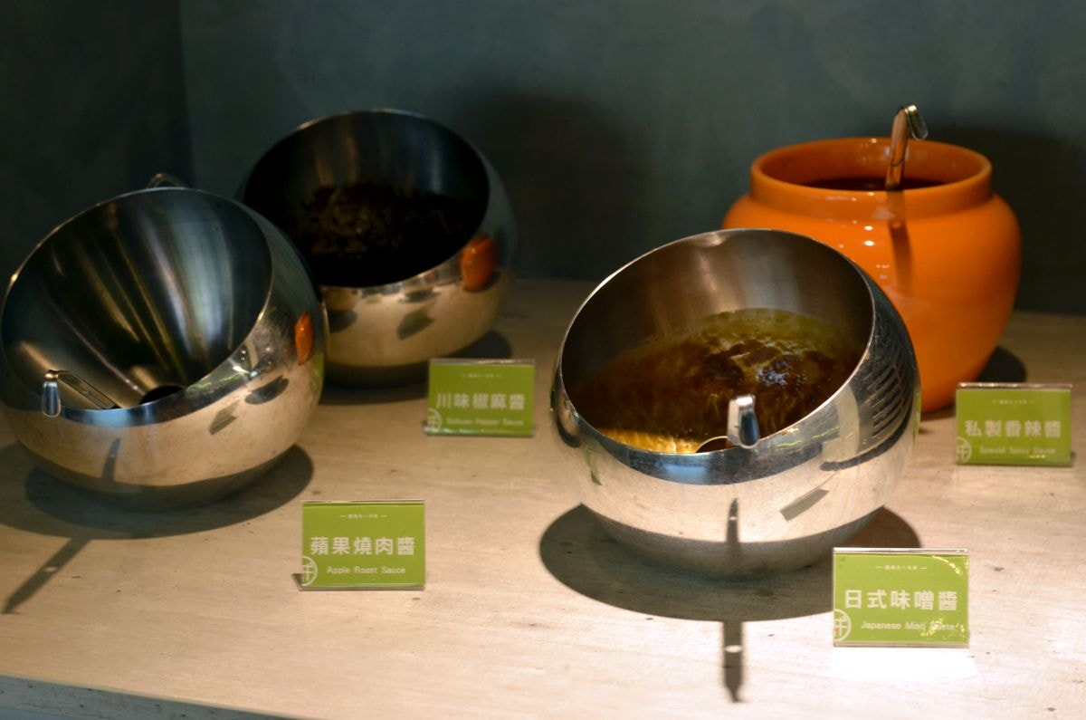 新竹市東區。揪好客 || 精緻燒肉爽爽吃到飽。M9和牛,尚青海鮮,還有九宮格調料盤讓燒肉食光更有趣 - 第43張圖