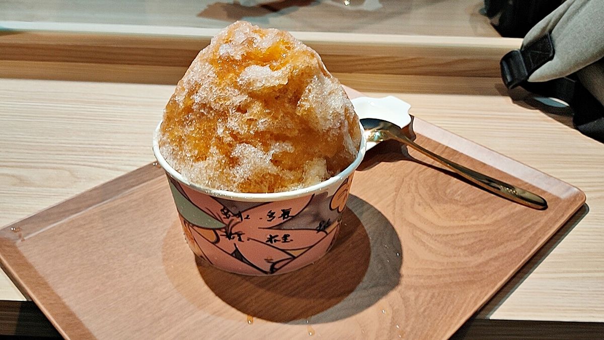 台北萬華區。西門町5間台味美食提案,百種食材的人氣台灣鹹酥雞、10元銅板價雞油飯的施福建好吃雞肉、酸爽古法釀製成都楊桃冰 - 第34張圖
