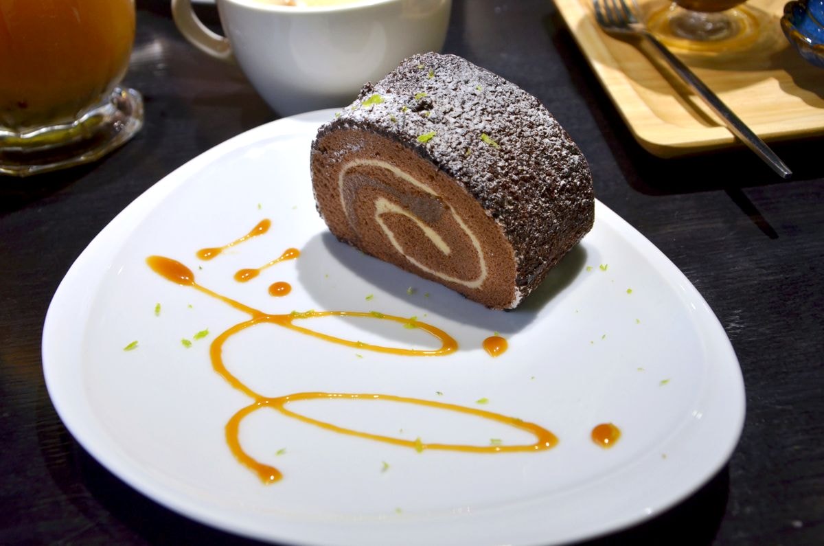 台北市內湖區。EASE CAFE 東湖概念店-結合美食、綠意與高爾夫的悠閒秘境,用餐還可免費體驗高爾夫球打擊樂趣 - 第24張圖