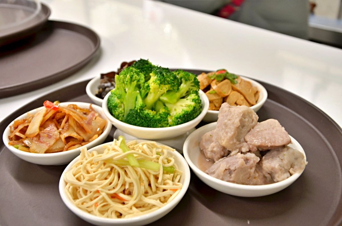 新北市板橋區。皇品中華樓 || 人少也能享用的美味館子功夫菜,新埔捷運站旁的三猿廣場,聚餐超便利 - 第32張圖