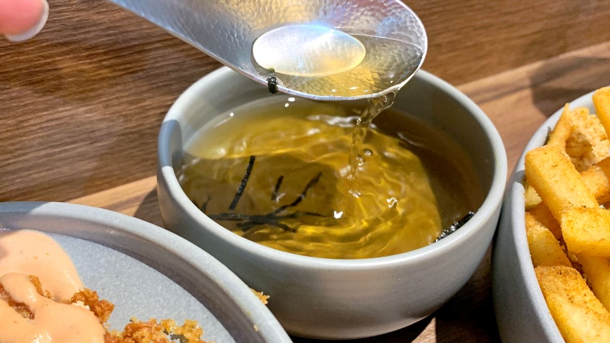 【忠孝新生宵夜推薦】倔醬 Grit Diner|深夜咖哩飯×炸物雞排×桂花冷露,食尚玩家也推薦的美味! - 第10張圖
