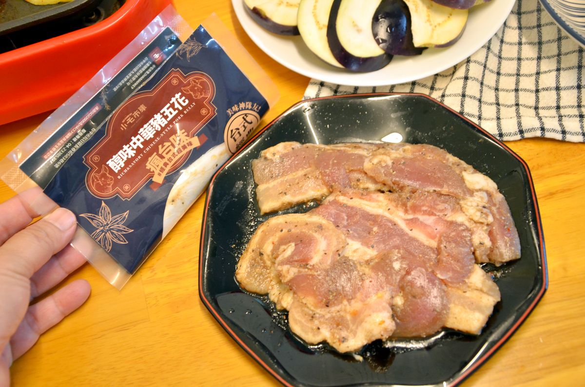 【中秋好評烤肉組分享】零備料、免醃製!小宅市集x成功牛排聯名「7件烤肉組」開箱實測 - 第18張圖