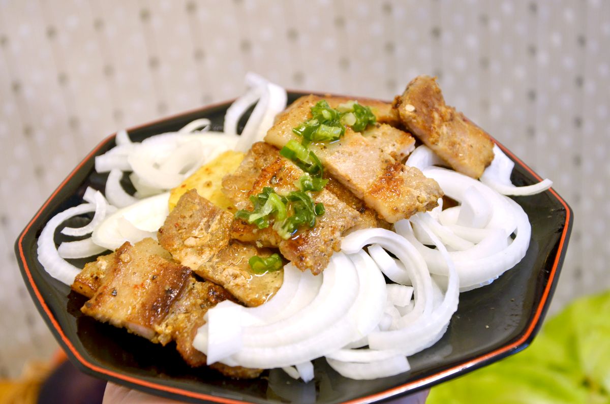 【中秋好評烤肉組分享】零備料、免醃製!小宅市集x成功牛排聯名「7件烤肉組」開箱實測 - 第16張圖