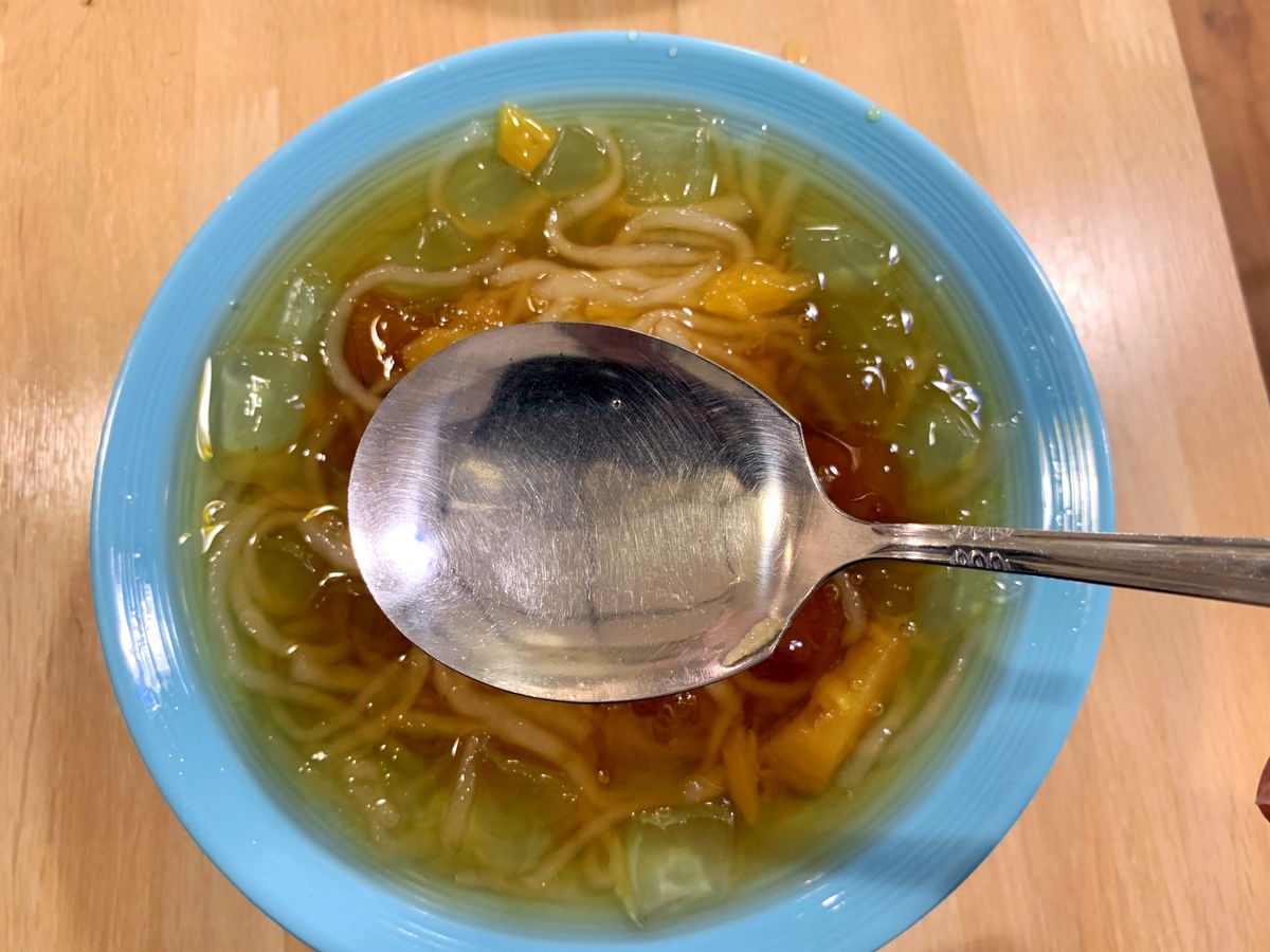 粉條冰控不能錯過 |新莊四維街平價手工粉條冰超Q超消暑 - 第16張圖