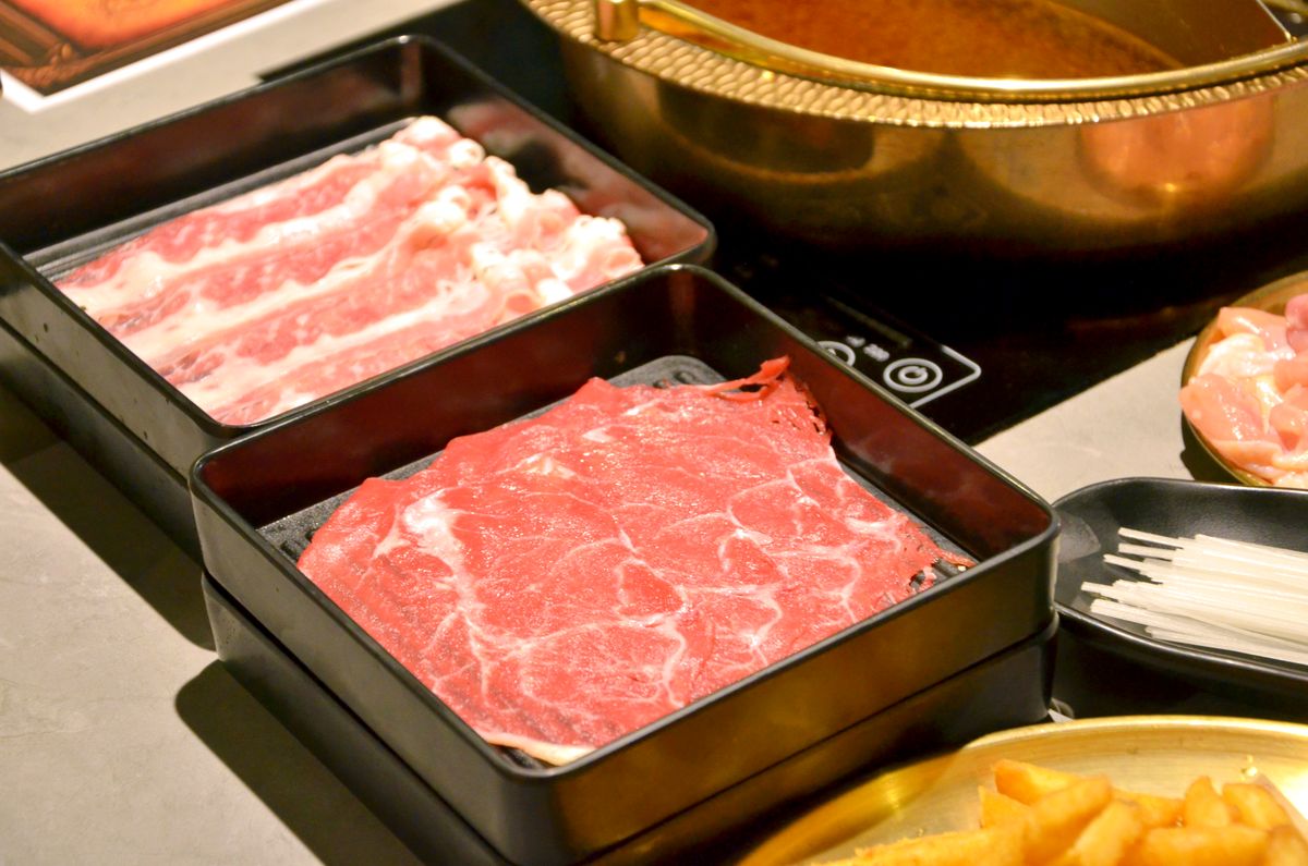 永和壽喜燒推薦!呼穀壽喜燒必吃亮點解鎖:肉控、甜點控都滿意,平日午餐最低只要388起,豆穌朋泡芙無限爽吃 - 第11張圖