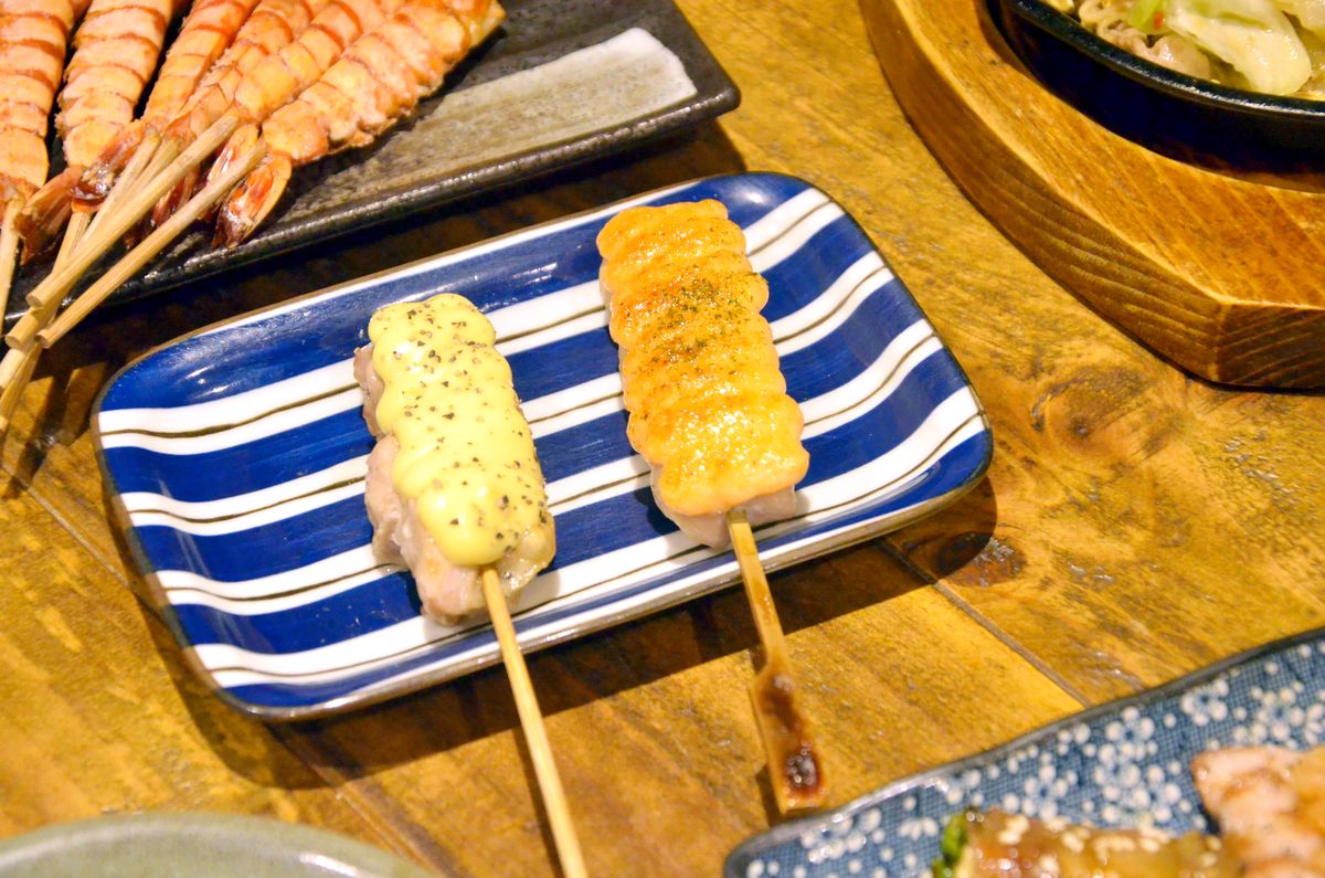市府站串燒居酒屋。激安の食事酒場,多款串燒口感豐富不膩口,598元啤酒清酒喝到飽超划算,下班聚餐好選擇 - 第21張圖
