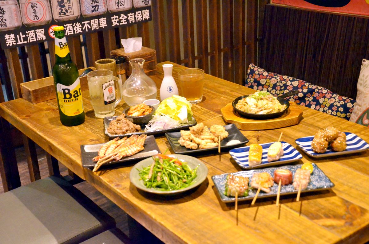 市府站串燒居酒屋。激安の食事酒場,多款串燒口感豐富不膩口,598元啤酒清酒喝到飽超划算,下班聚餐好選擇 - 第11張圖