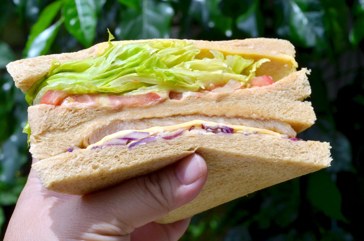 7-ELEVEN 醬燒里肌鮮蔬三明治,蔬菜爆棚的高纖輕食,肉控與蔬菜控都愛的超商三明治 - 第2張圖