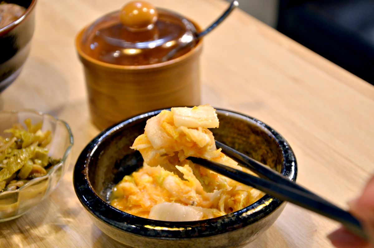 中山區餐酒館推薦 MJ餐酒館(MJ私廚) 餐酒館也能吃到美味牛肉麵?! 秘傳老兵牛肉麵、慢燉老母雞湯麵與滷味質感聚餐新選擇 - 第10張圖