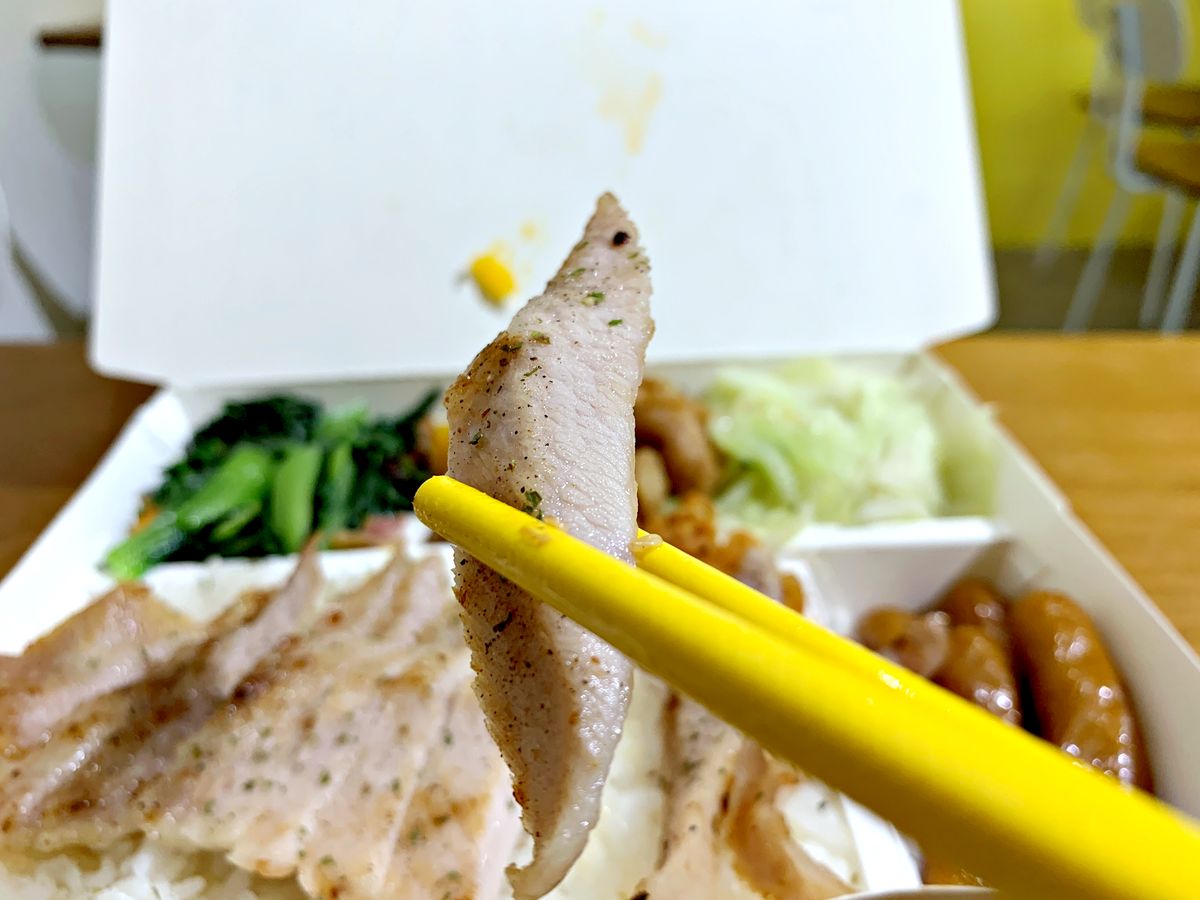 【外送便當推薦】上班族一致好評!烤食煮盒開箱 招牌烤雞腿飯盒多汁美味 開會便當、團體訂餐超適合 - 第12張圖