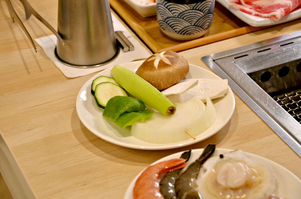 新北板橋燒肉推薦 栄次郎個人燒烤，一個人想吃燒肉就來這裡 i人友善