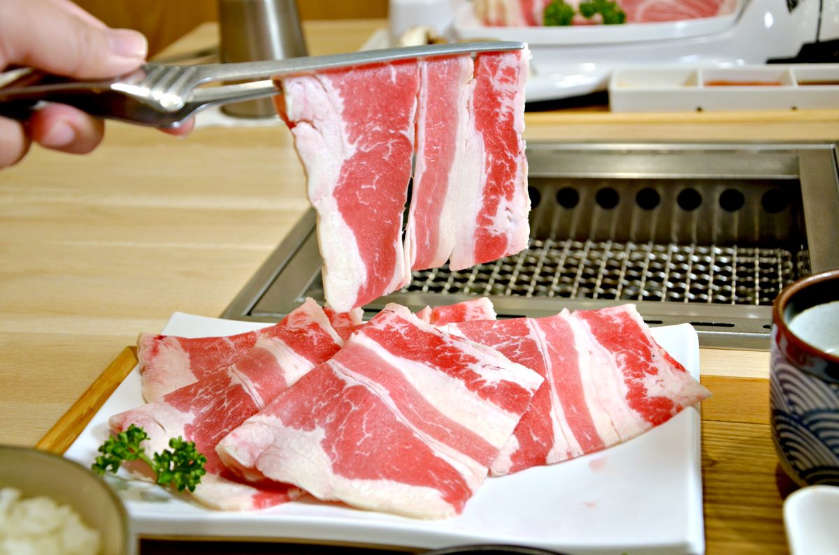 新北板橋燒肉推薦 栄次郎個人燒烤，一個人想吃燒肉就來這裡 i人友善