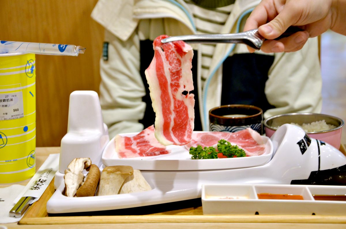 新北板橋燒肉推薦 栄次郎個人燒烤，一個人想吃燒肉就來這裡 i人友善