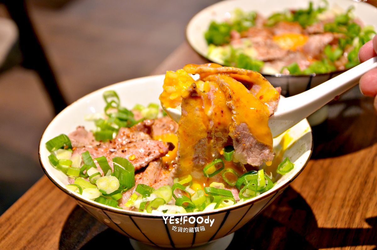 松山區美食 潮牛殿溫體牛創意鍋物 雲月見牛飯超銷魂 厚白牛骨湯頭溫潤 手沖溫體牛嫩度滿分 - 第22張圖 松山區美食 潮牛殿溫體牛創意鍋物 雲月見牛飯超銷魂 厚白牛骨湯頭溫潤 手沖溫體牛嫩度滿分