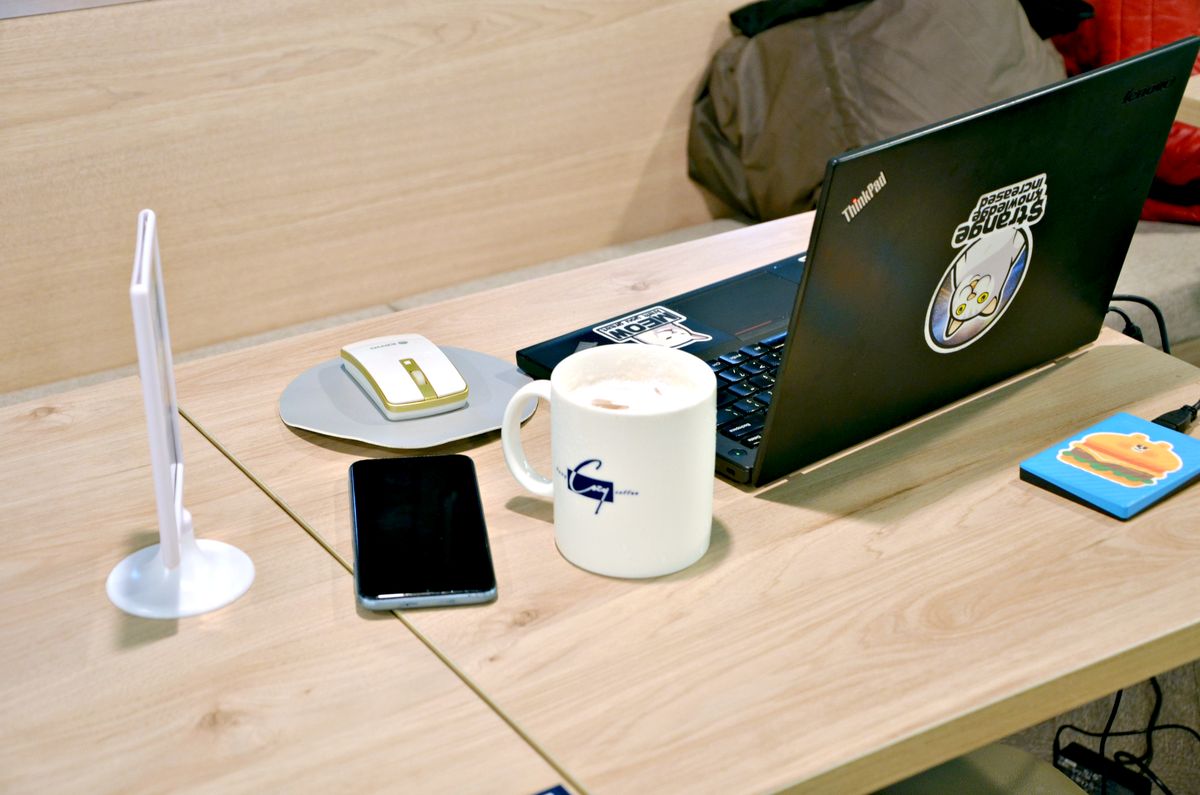 三重筆電友善咖啡廳 Cozy coffee可集咖啡 必吃早餐限定金沙豬肉排巧巴達 有WiFi插座與舒適沙發位