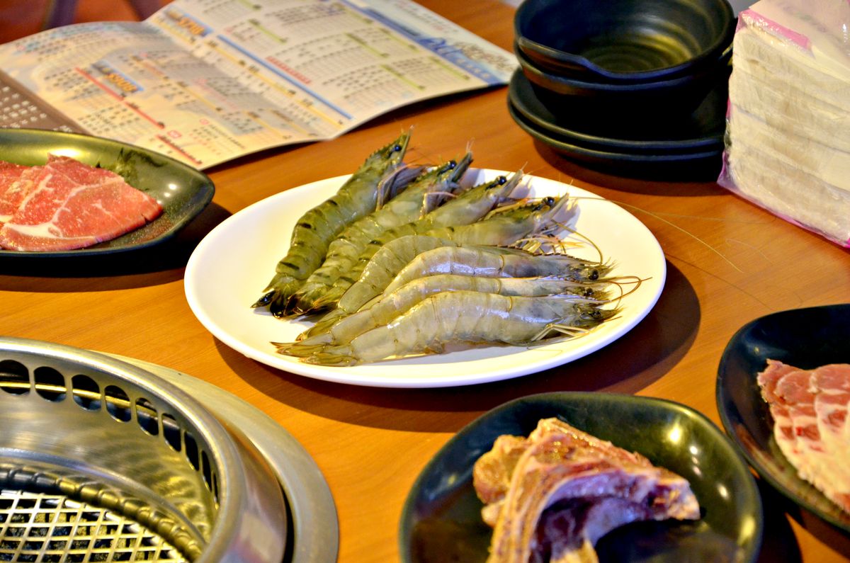 我!就厲害燒肉西門珍饌店 台北火烤兩吃百樣食材、哈根達斯、啤酒無限享用！冬日限定火鍋登場，銅板價加碼夢幻食材吃到飽！