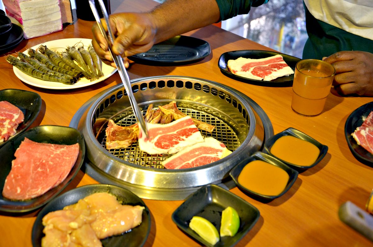 我!就厲害燒肉西門珍饌店 台北火烤兩吃百樣食材、哈根達斯、啤酒無限享用！冬日限定火鍋登場，銅板價加碼夢幻食材吃到飽！