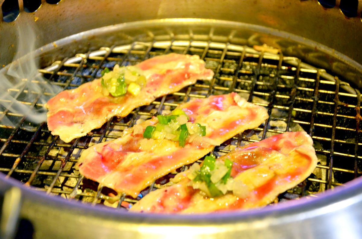 我!就厲害燒肉西門珍饌店 台北火烤兩吃百樣食材、哈根達斯、啤酒無限享用！冬日限定火鍋登場，銅板價加碼夢幻食材吃到飽！