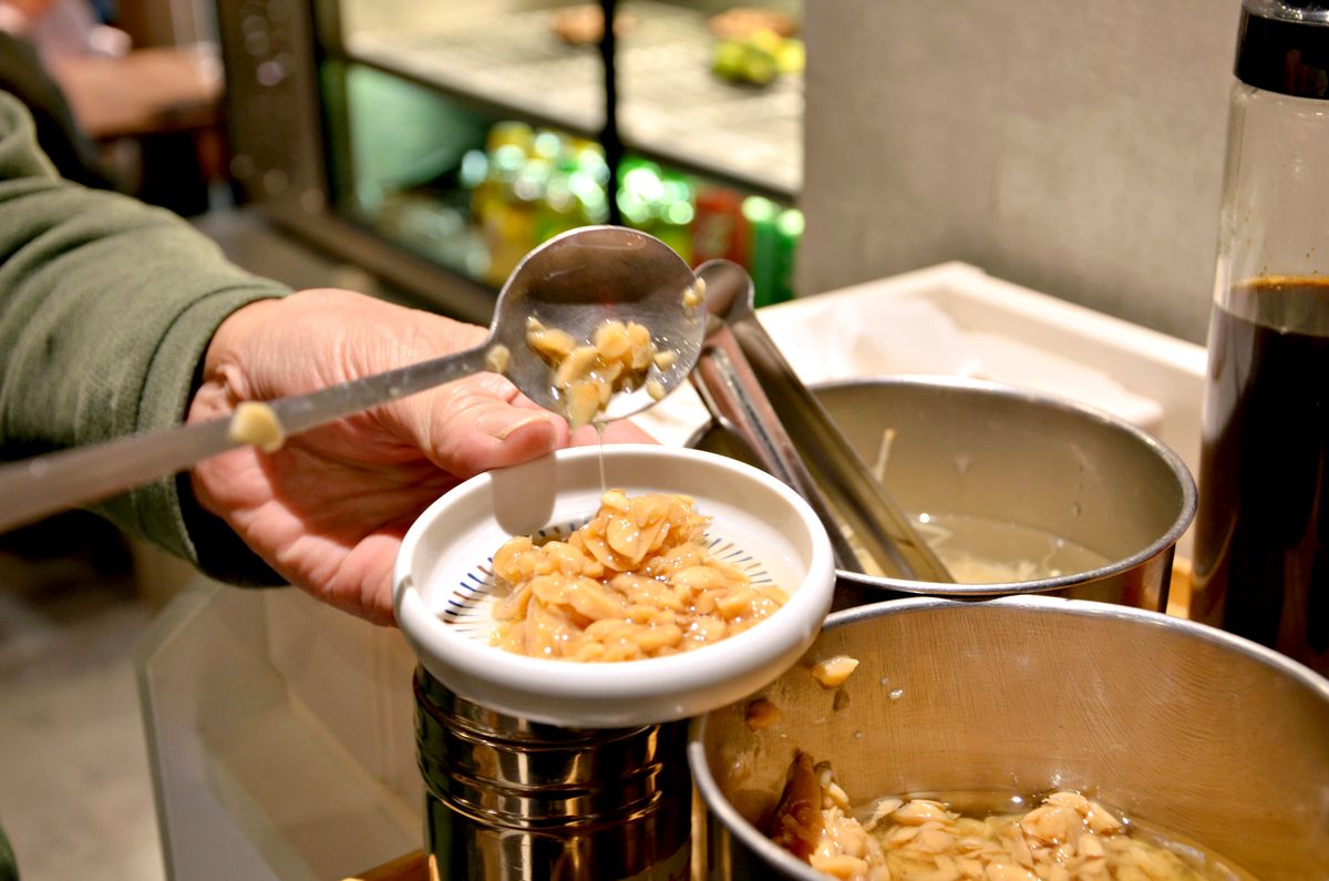 麻膳堂新店裕隆城店 15年質感台味 推薦必點麻辣牛肉麵與滷到噴汁的腸旺臭豆腐 新店裕隆城美食 - 第7張圖 麻膳堂新店裕隆城店 15年質感台味 推薦必點麻辣牛肉麵與滷到噴汁的腸旺臭豆腐 新店裕隆城美食