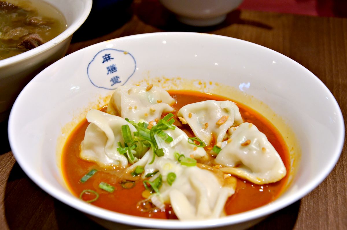 麻膳堂新店裕隆城店 15年質感台味 推薦必點麻辣牛肉麵與滷到噴汁的腸旺臭豆腐 新店裕隆城美食 - 第16張圖 麻膳堂新店裕隆城店 15年質感台味 推薦必點麻辣牛肉麵與滷到噴汁的腸旺臭豆腐 新店裕隆城美食