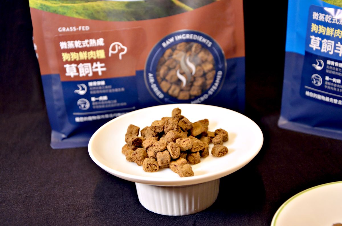Ziwi Peak評價分享 紐西蘭滋益巔峰微蒸熟成乾糧開箱，給愛吃毛孩的鮮肉饗宴