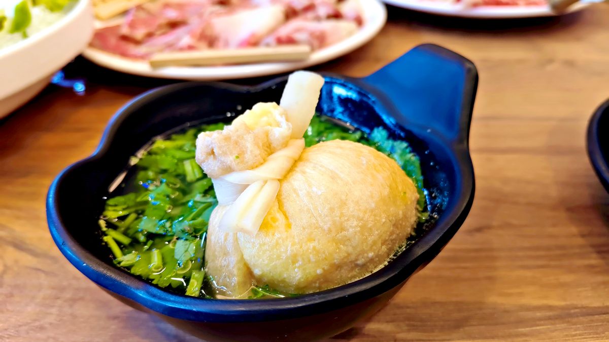 鶯歌美食推薦 吾王開鍋鶯歌旗艦店 日本 A5 和牛生蠔肉與松葉蟹腳的吃到飽盛宴 - 第15張圖 鶯歌美食推薦 吾王開鍋鶯歌旗艦店 日本 A5 和牛生蠔肉與松葉蟹腳的吃到飽盛宴