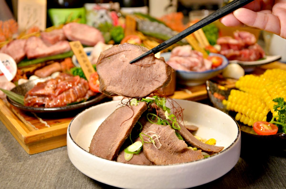 國父紀念館站燒肉推薦 豆町村燒肉 專人代烤 × 598 酒類暢飲 聚餐必訪 - 第11張圖 國父紀念館站燒肉推薦 豆町村燒肉 專人代烤 × 598 酒類暢飲 聚餐必訪