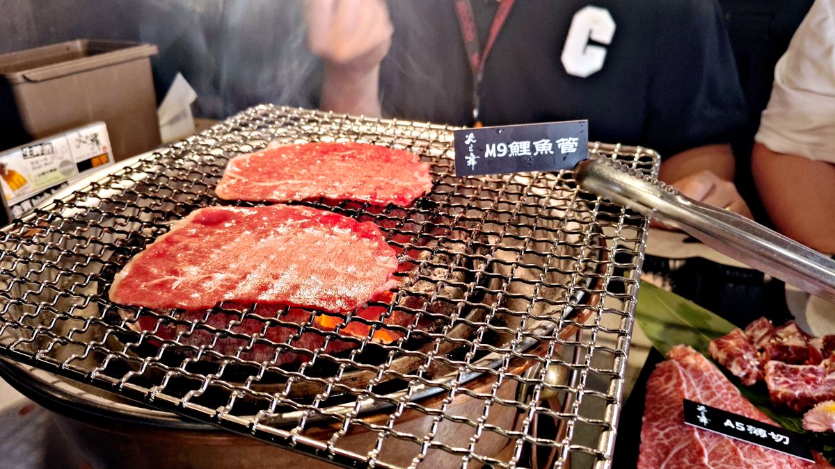 台北東區燒肉吃到飽 火之舞蓁品燒 A5 和牛爽爽吃 - 第13張圖 台北東區燒肉吃到飽 火之舞蓁品燒 A5 和牛爽爽吃