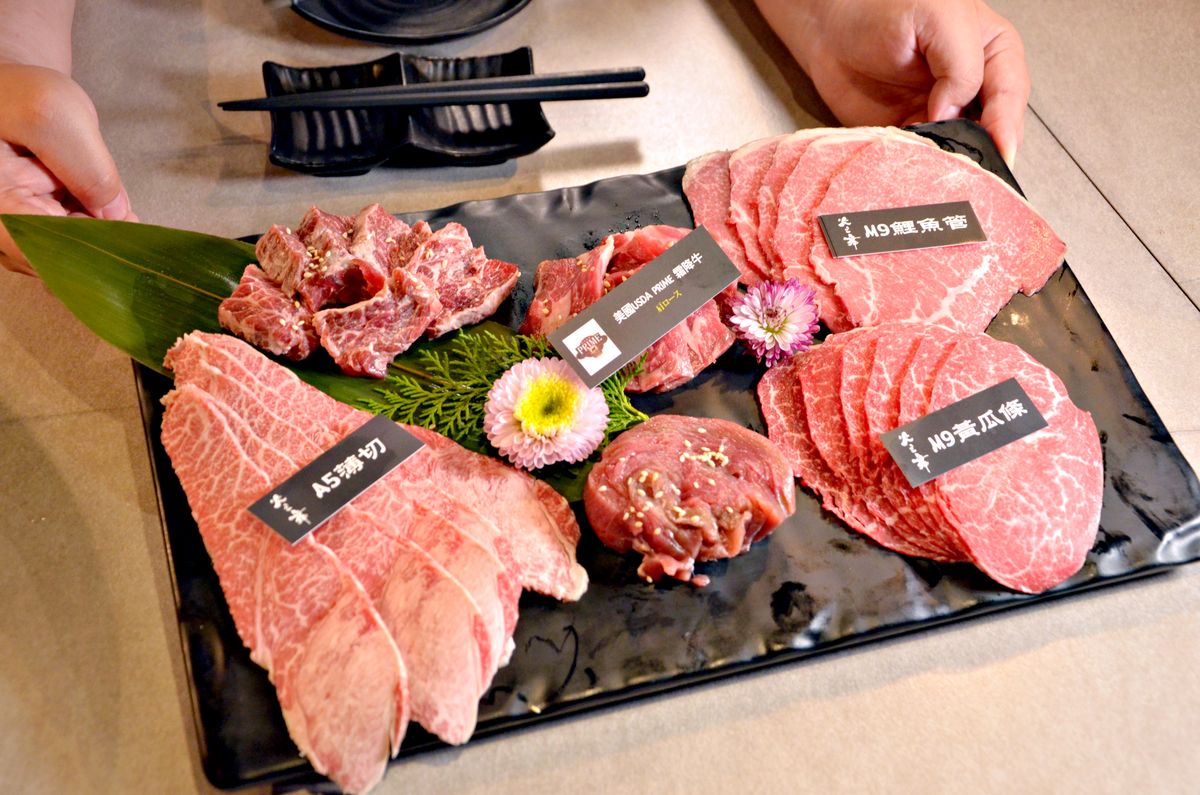 台北東區燒肉吃到飽 火之舞蓁品燒 A5 和牛爽爽吃 - 第11張圖 台北東區燒肉吃到飽 火之舞蓁品燒 A5 和牛爽爽吃