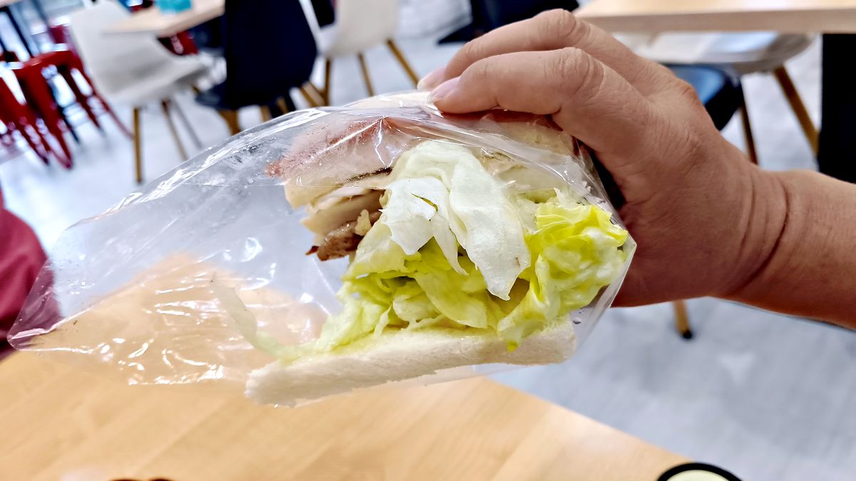 新店早餐推薦 呷尚寶 別再吃空虛早餐了 新店二十張路這間的爆量蔬菜總匯三明治好驚艷