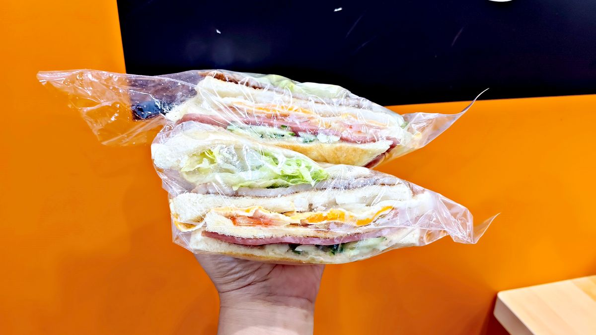 新店早餐推薦 呷尚寶 別再吃空虛早餐了 新店二十張路這間的爆量蔬菜總匯三明治好驚艷