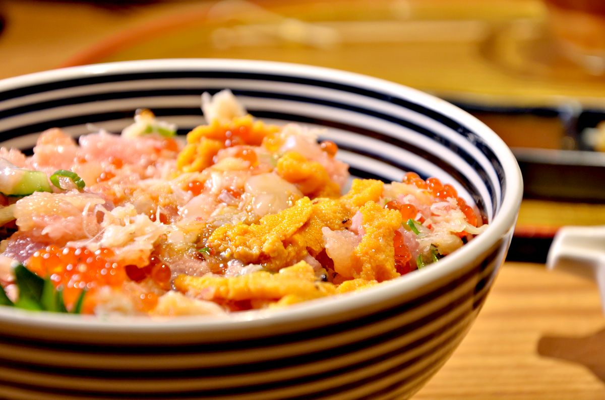 日本橋海鮮丼 辻半夏季限定 極上黑鮪魚海鮮蕎麥麵 海鮮丼老店不做丼飯？顛覆想像的夏日清爽新選擇