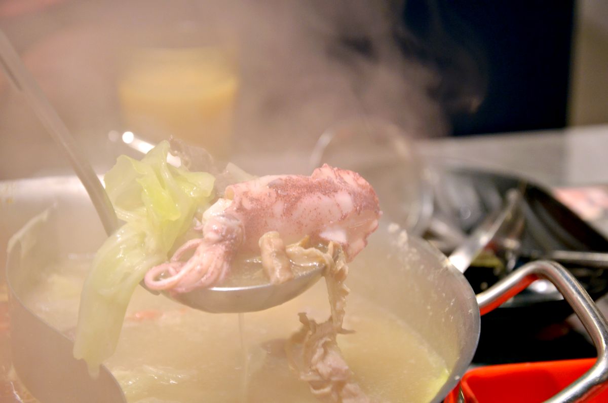 龜山林口火鍋吃到飽推薦 小蒙牛頂級麻辣養生鍋林口店,999元三國和牛吃到飽,還能升級火烤兩吃 - 第20張圖 龜山林口火鍋吃到飽推薦 小蒙牛頂級麻辣養生鍋林口店,999元三國和牛吃到飽,還能升級火烤兩吃