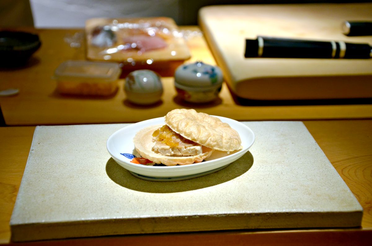 台北無菜單日本料理推薦  鮨荻 天津街隱密私宅日料享受純檜木包廂與職人割烹