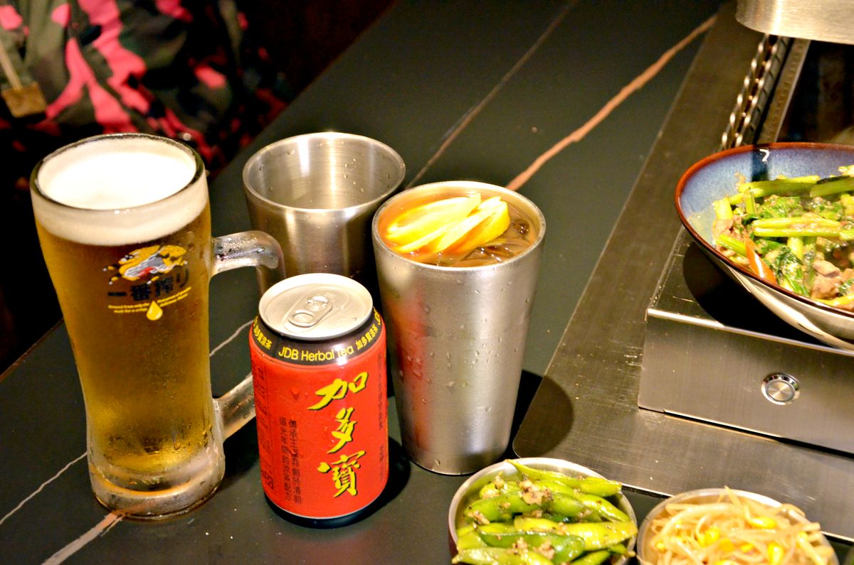 大安區美食推薦 羊騷殿忠孝店 自動燒烤串 沙茶炒羊肉 溫潤慢滷羊 紹興爆潮蛤 串燒熱炒聚餐暢飲超歡樂 - 第30張圖 大安區美食推薦 羊騷殿忠孝店 自動燒烤串 沙茶炒羊肉 溫潤慢滷羊 紹興爆潮蛤 串燒熱炒聚餐暢飲超歡樂