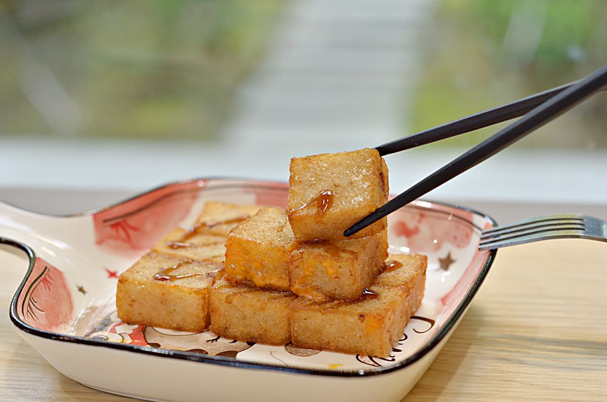 新北新莊區。6:35 Brunch || 早餐爽吃日式厚切炸豬排炒泡麵!!特製辣醬超正點 - 第7張圖