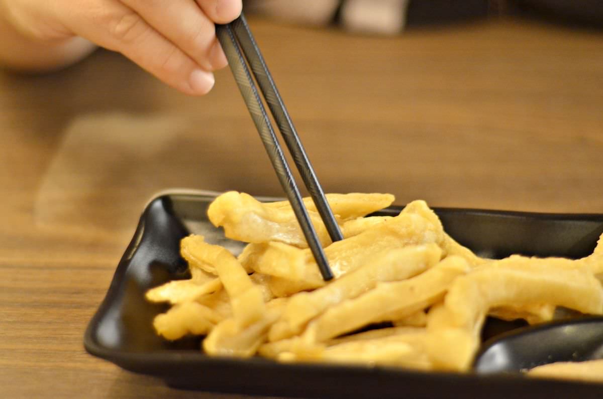 新北新店區。六食酒串 || 職人級火侯串烤,新店大坪林歡聚小酌暢聊居酒屋,晚餐宵夜好去處 - 第24張圖