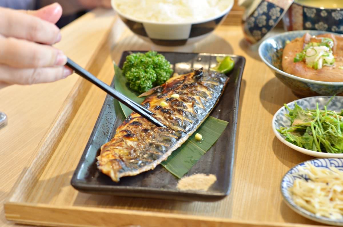 台北松山區。春日.食堂 || 民生社區日式料理,爽吃超大塊唐揚雞定食好滿足 - 第19張圖