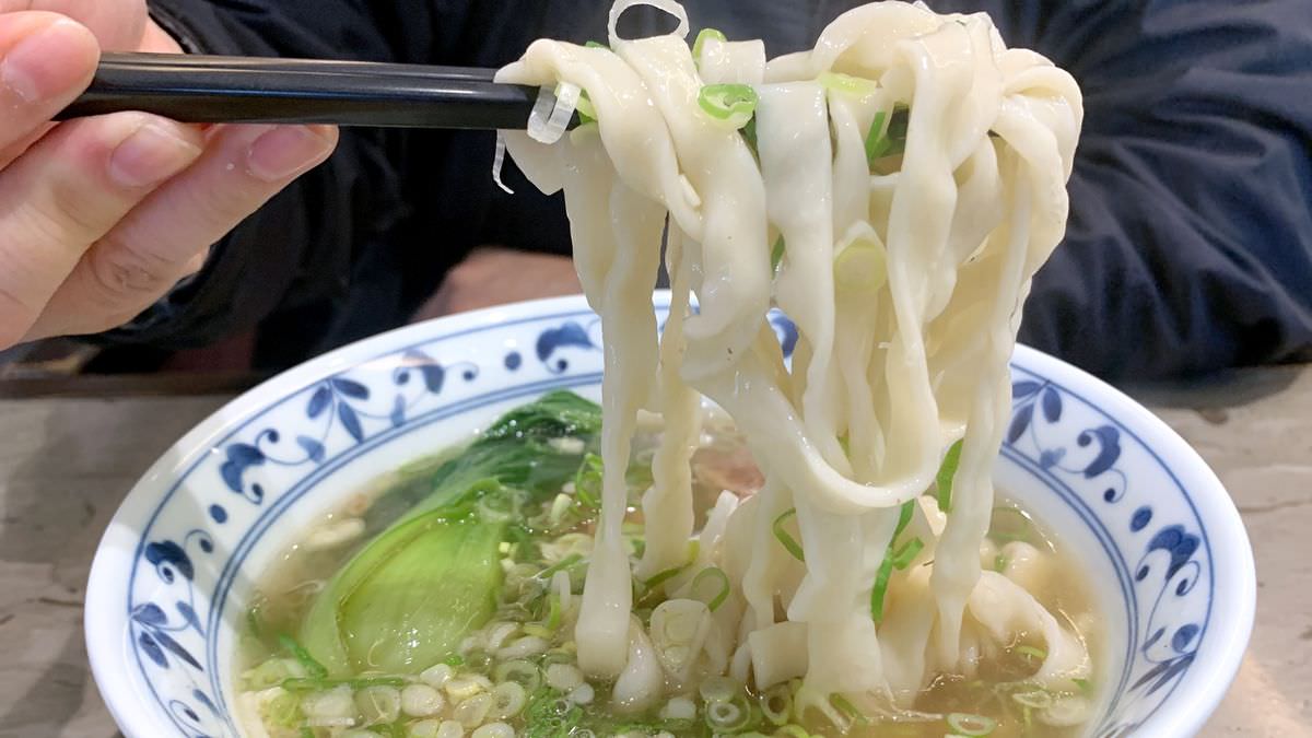 台北市南港區。Neverland Noodle Bar牛肉麵 || 手臂長浮誇牛小排牛肉麵超吸晴,南港必吃牛肉麵推薦 - 第16張圖