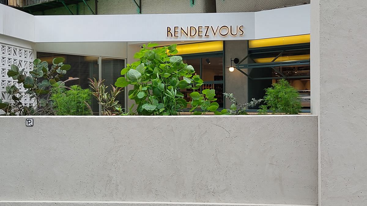 台北松山區。Rendezvous秘點 || 你我相遇的秘密基地,集咖啡、藝廊、廚藝教室、會議室、戶外庭園的多功能場地租借共享空間 - 第2張圖