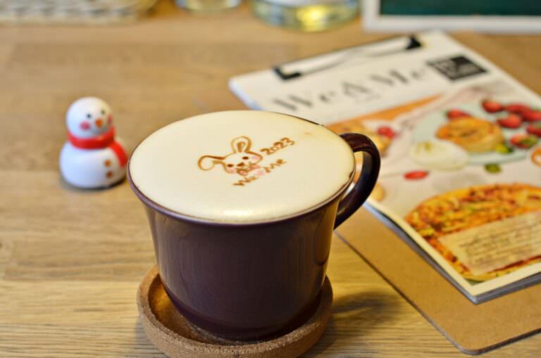 台北信義區。We&Me Cafe || 信義區早午餐全天侯享用,窗邊就能欣賞101大樓城市景色 - 第20張圖