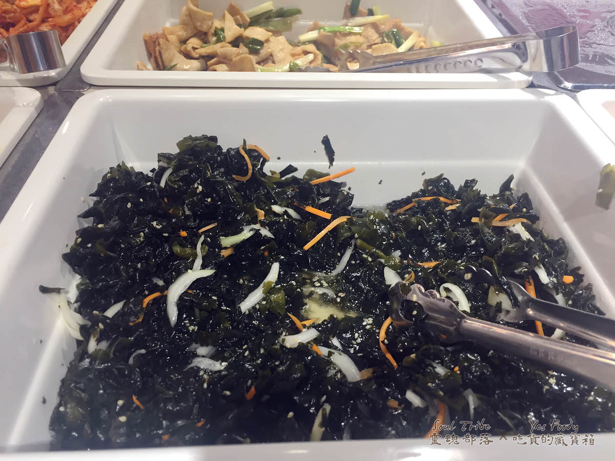 新北新店區。碧潭廣場阿豬媽韓式烤肉吃到飽 || 肥美五花肉烤到吱吱作響香氣四溢 - 第28張圖