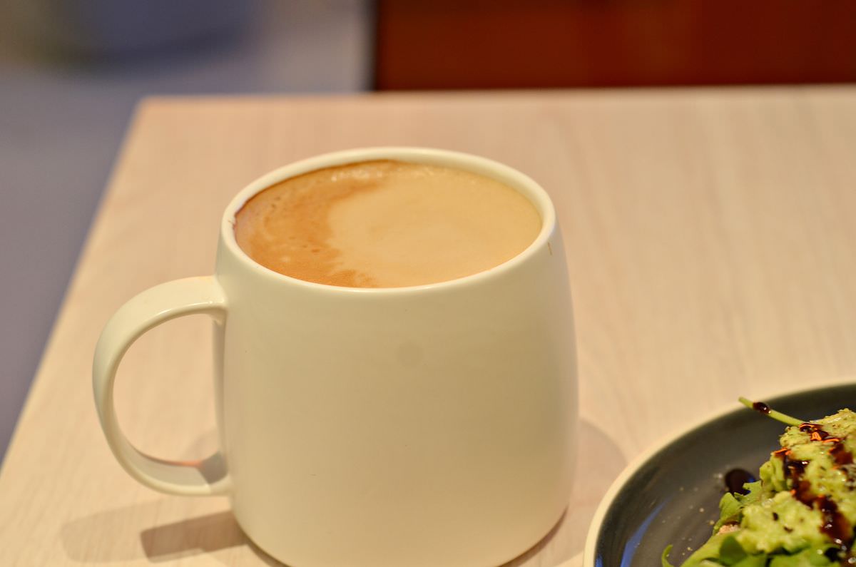 台北市信義區。BEAN U Plant Cafe || 來嚐繽紛蔬食的豆奶優格碗,松菸咖啡廳必嚐早午餐口袋名單 - 第18張圖