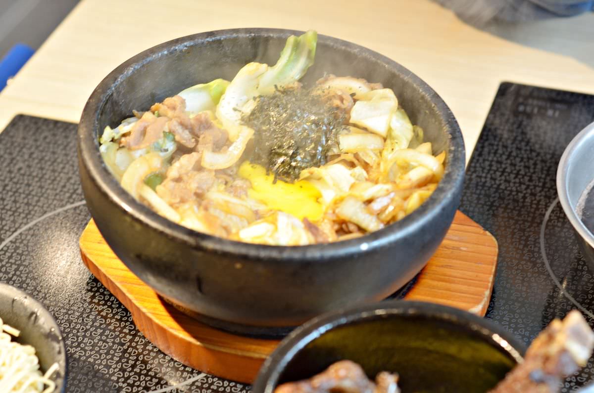 新北新店區。不一羊小羊肉 || 暖心又暖胃的羊肉料理,美味藥膳湯頭還可以續加唷 - 第19張圖