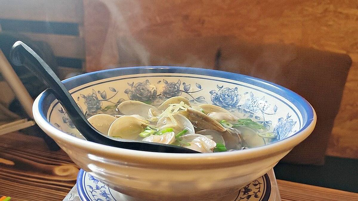新北市中和區。醇串食代 || 台式復古裝潢童趣滿點居酒屋。忙碌一天後吃個串燒與美酒放鬆身心吧 - 第35張圖
