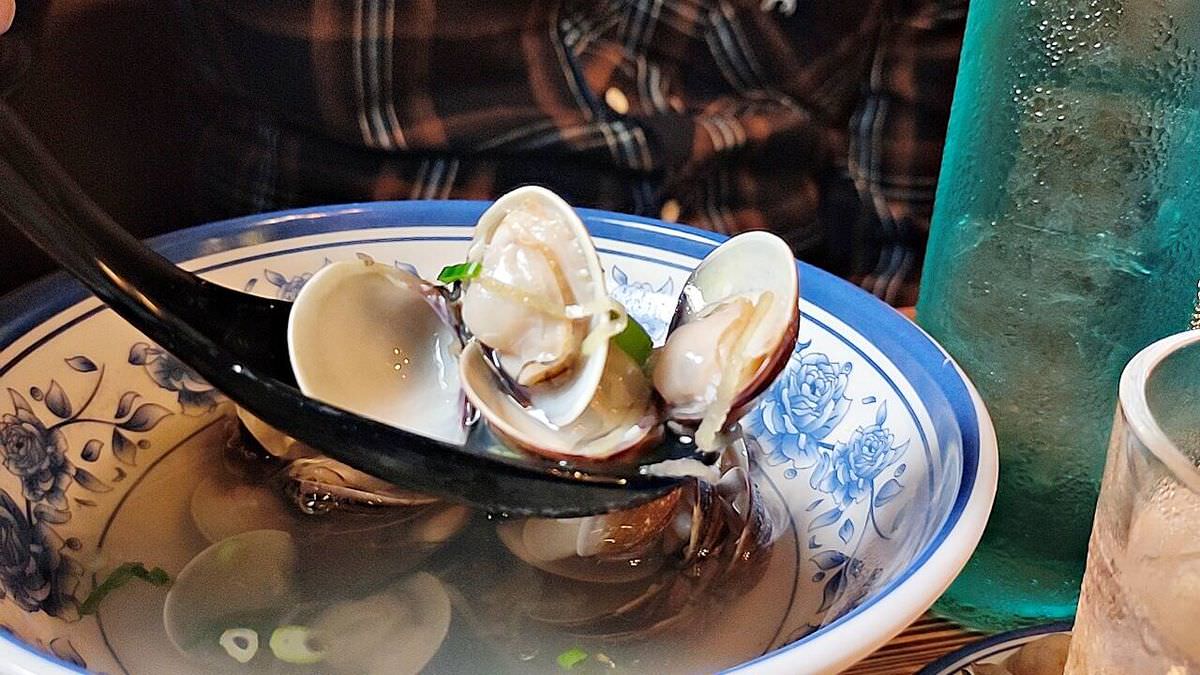 新北市中和區。醇串食代 || 台式復古裝潢童趣滿點居酒屋。忙碌一天後吃個串燒與美酒放鬆身心吧 - 第36張圖