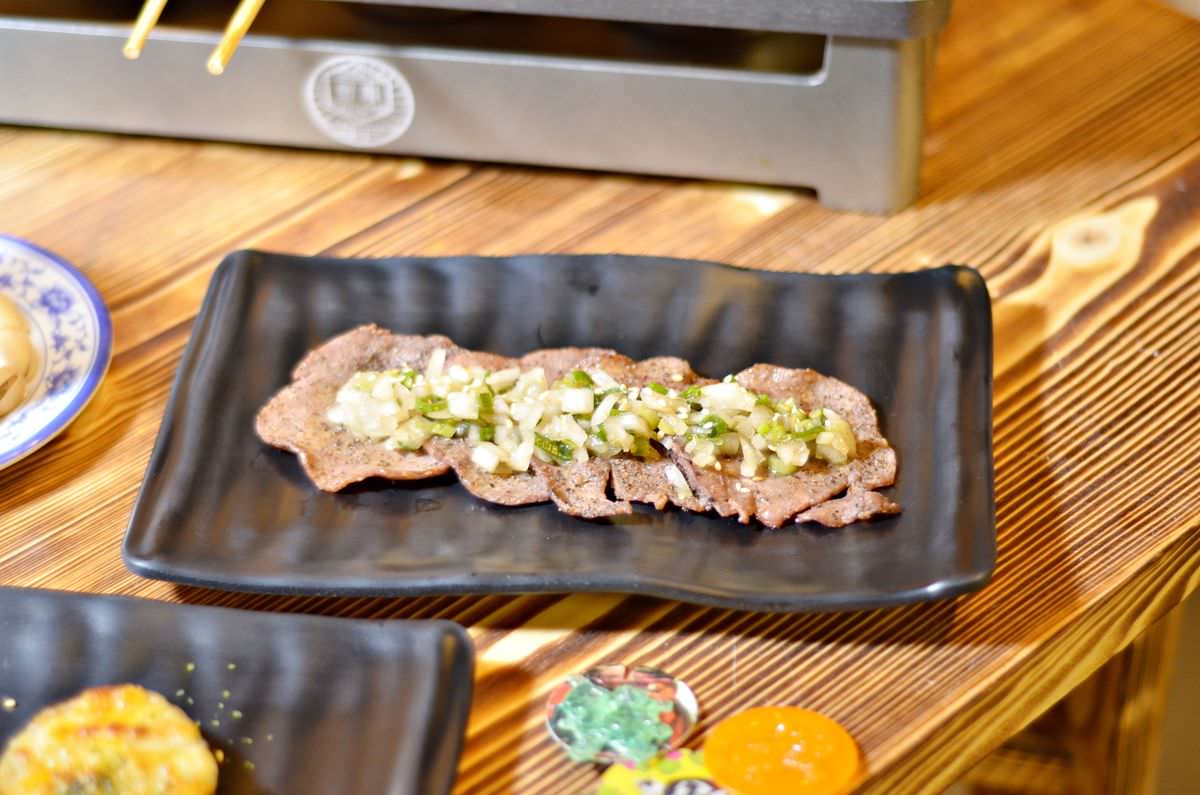 新北市中和區。醇串食代 || 台式復古裝潢童趣滿點居酒屋。忙碌一天後吃個串燒與美酒放鬆身心吧 - 第30張圖