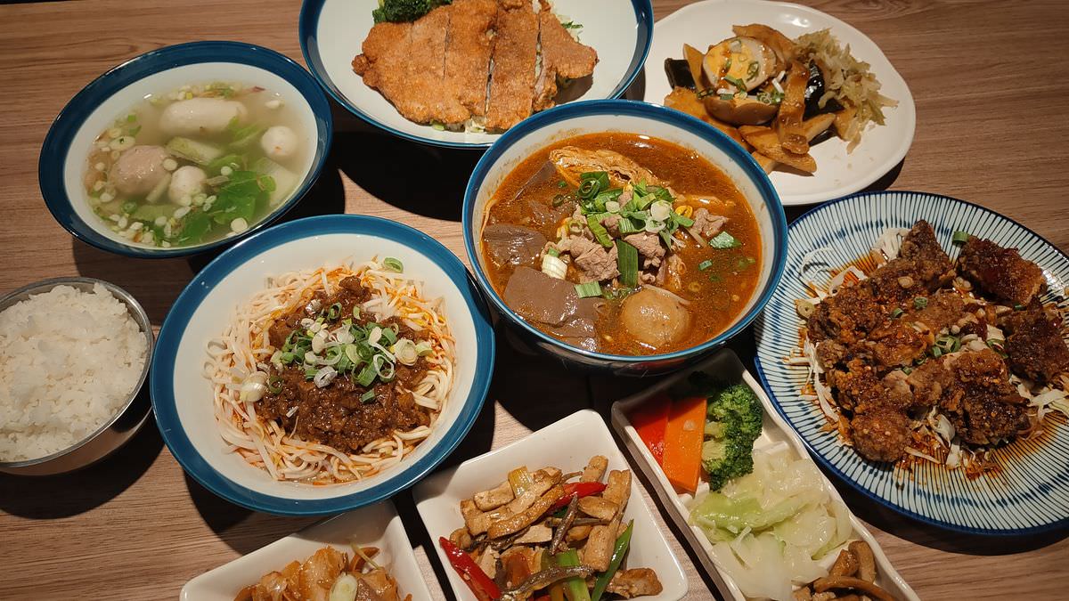 新北新店區。春至 麻辣大師 || 香麻濃郁涮嘴湯頭，飯麵功夫小菜都好吃，嗜辣吃貨還可挑戰隱藏版魔鬼椒辣度美味
